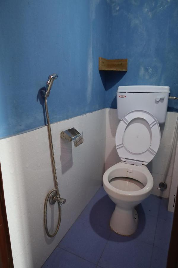 Margik Backpackers Hostel Pokhara Exterior foto